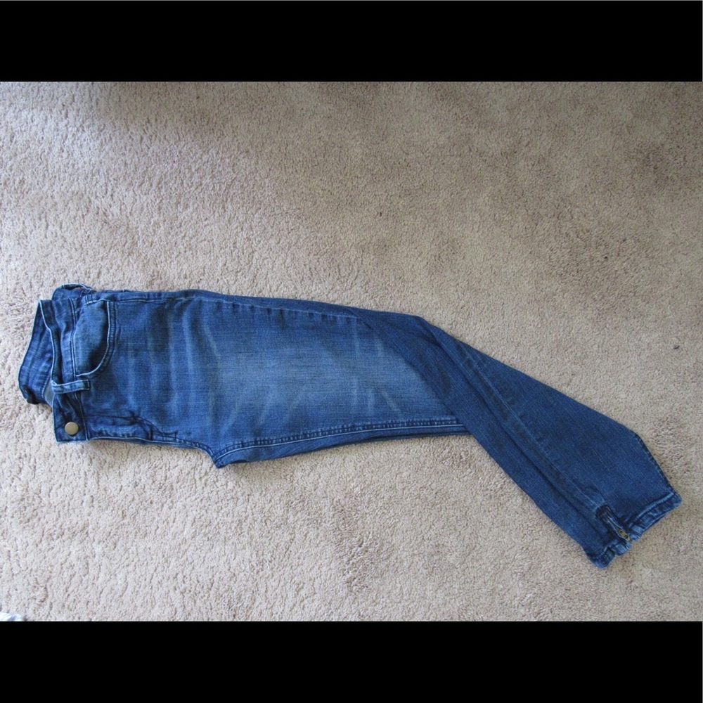 Harper Mid Rise Ankle Zipper Jeans